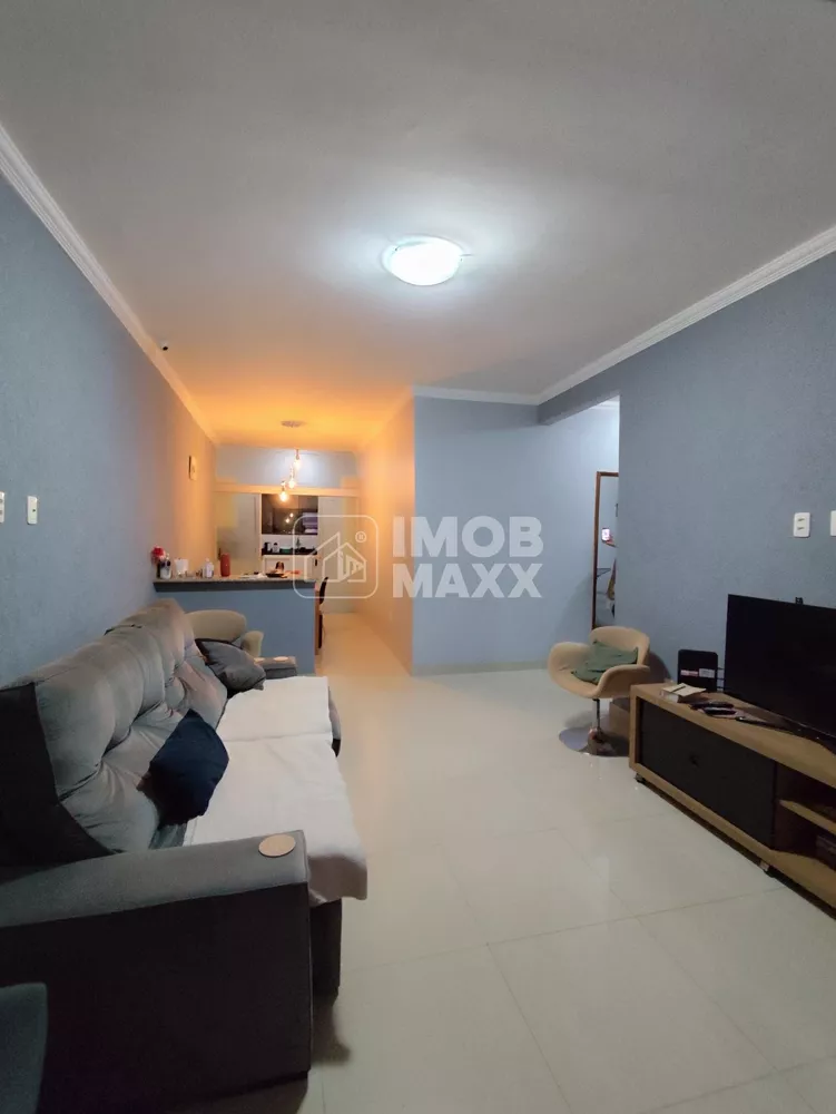 Casa, 3 quartos, 220 m² - Foto 1