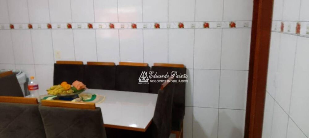 Sobrado à venda com 3 quartos, 120m² - Foto 4
