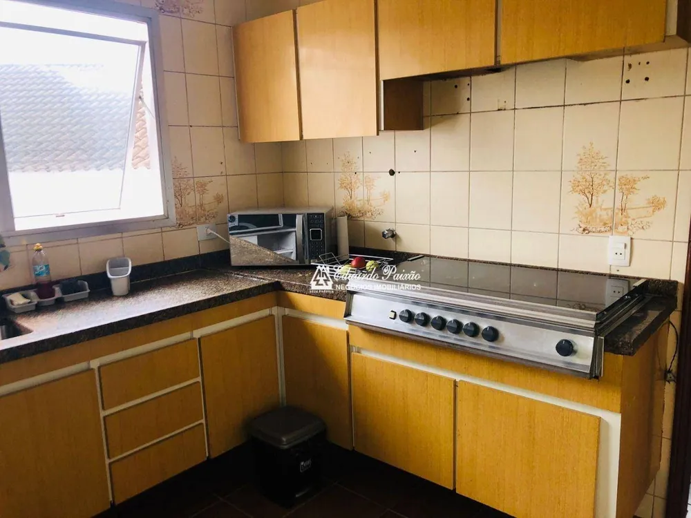 Casa, 4 quartos, 360 m² - Foto 4
