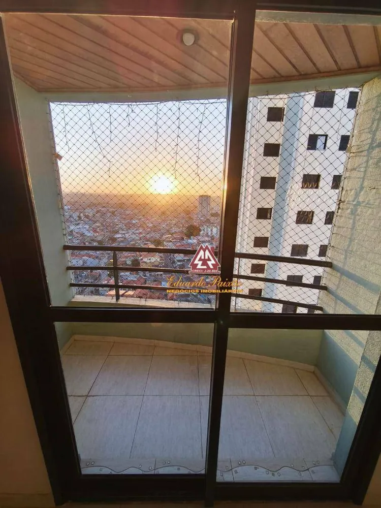 Apartamento, 3 quartos, 74 m² - Foto 1