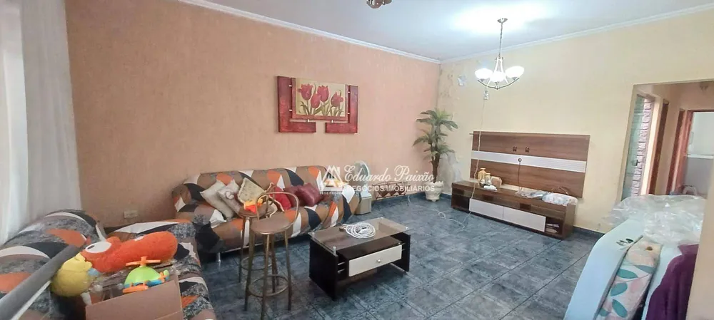 Casa, 3 quartos, 250 m² - Foto 1