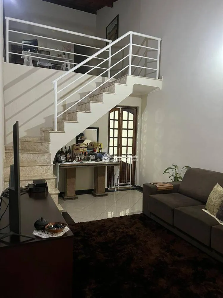 Sobrado, 3 quartos, 180 m² - Foto 5