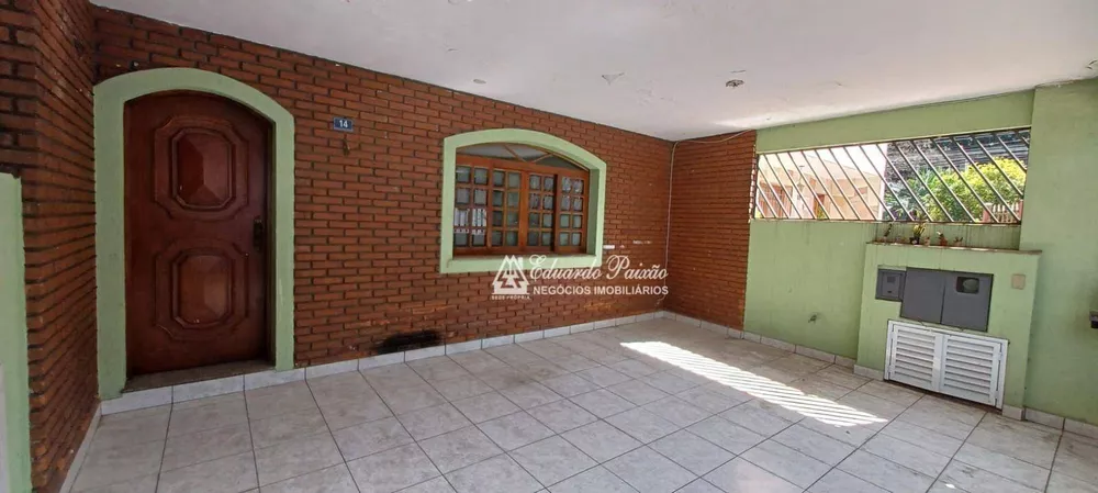 Sobrado à venda com 3 quartos, 128m² - Foto 2