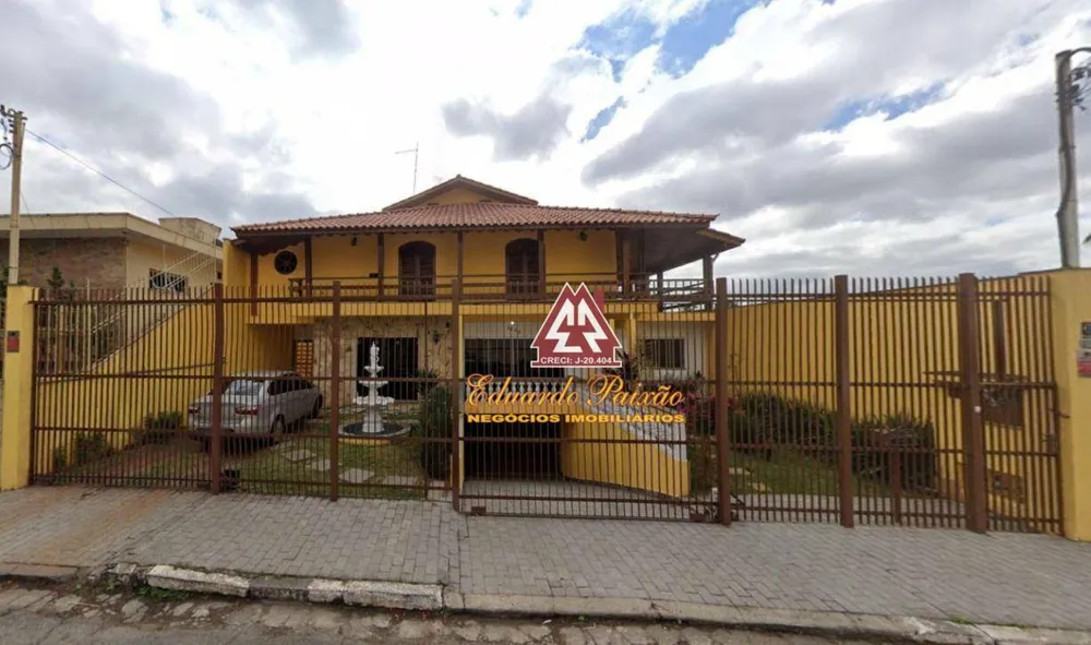 Sobrado, 3 quartos, 567 m² - Foto 1