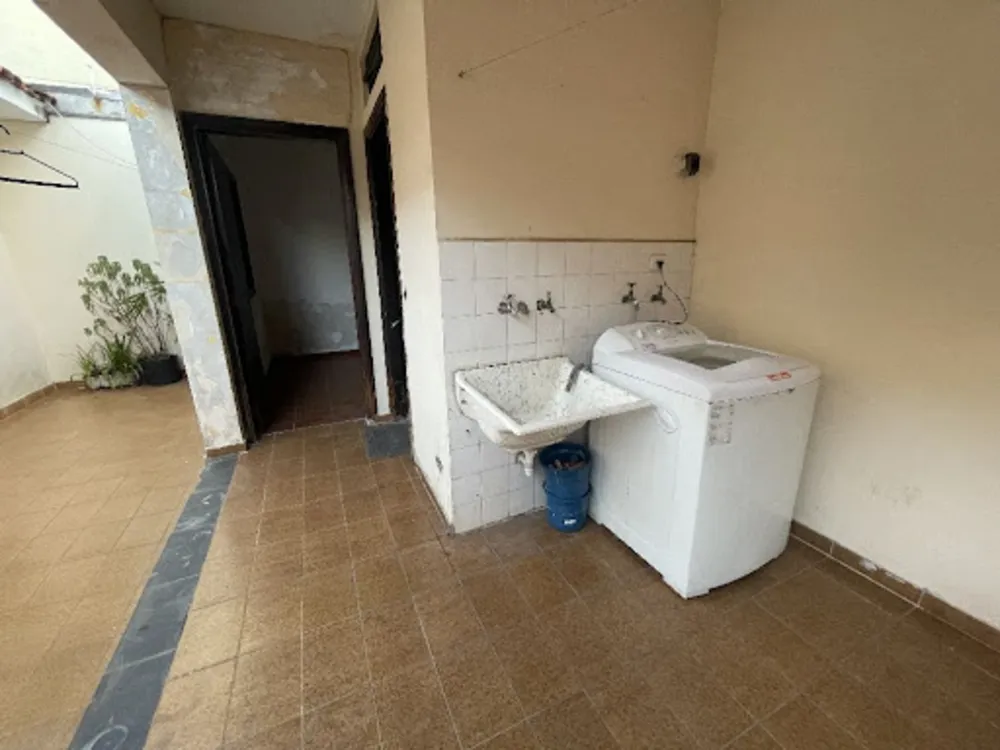 Casa, 3 quartos, 250 m² - Foto 11