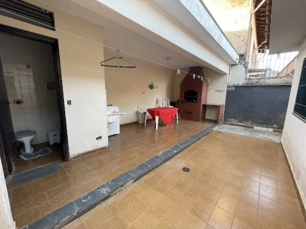 Casa, 3 quartos, 250 m² - Foto 8