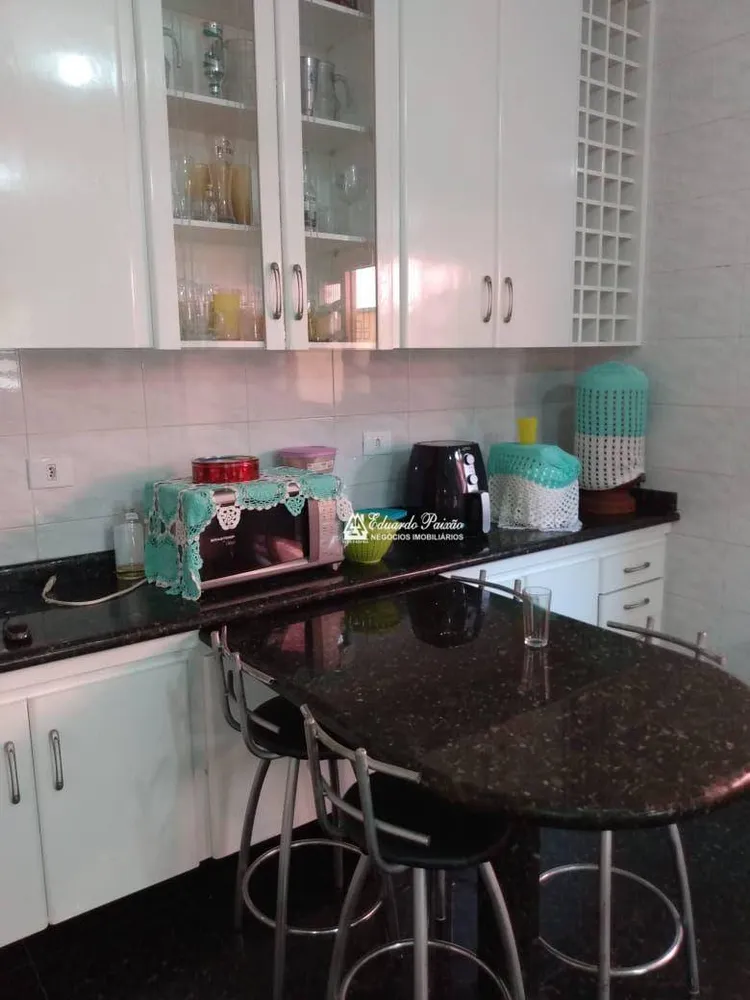 Sobrado, 4 quartos, 385 m² - Foto 11
