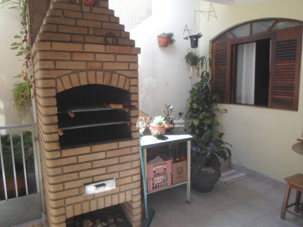 Casa, 2 quartos, 180 m² - Foto 2