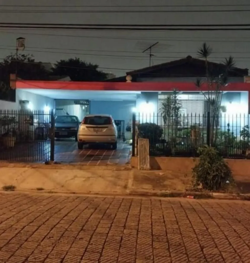 Casa, 3 quartos, 270 m² - Foto 2