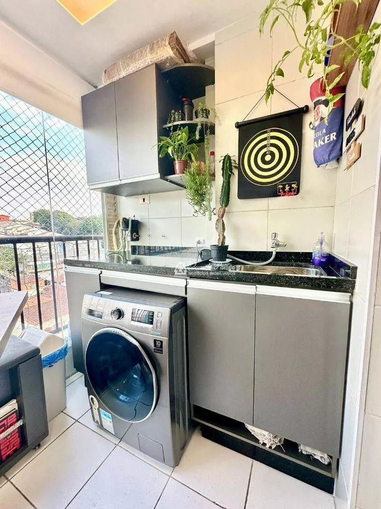 Apartamento à venda com 1 quarto, 34m² - Foto 2