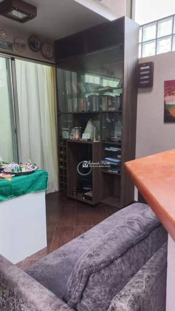 Sobrado à venda com 3 quartos, 100m² - Foto 3