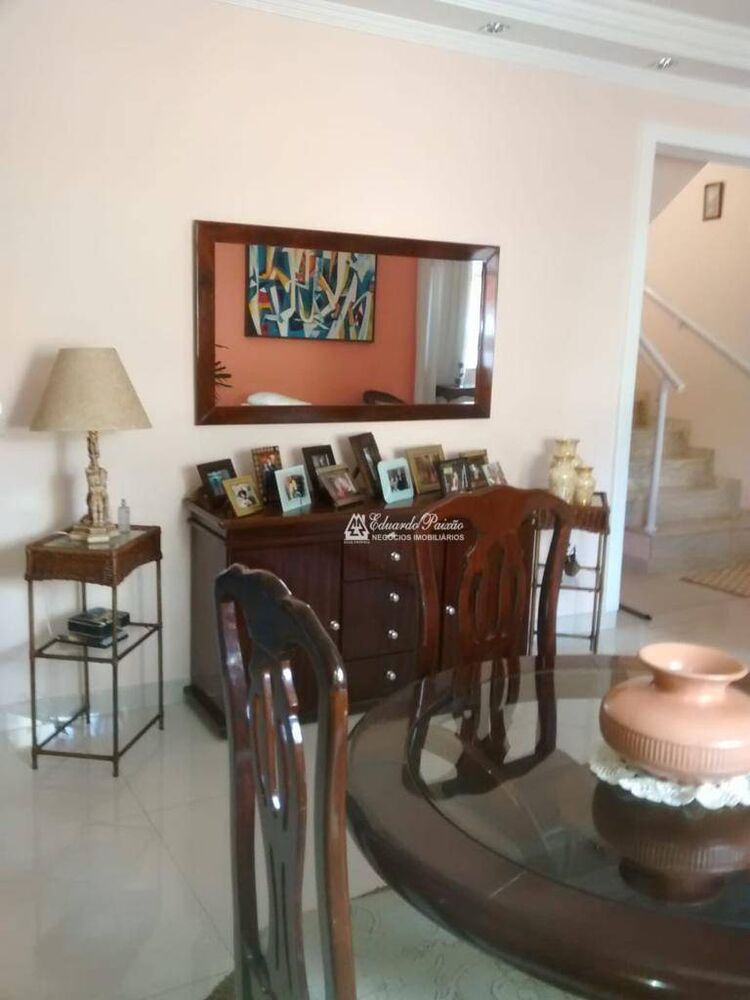 Sobrado, 4 quartos, 264 m² - Foto 2