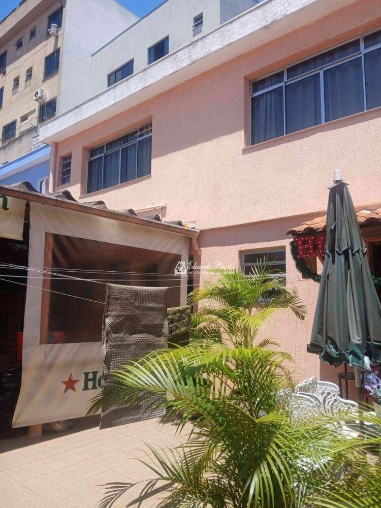 Casa, 4 quartos, 260 m² - Foto 2