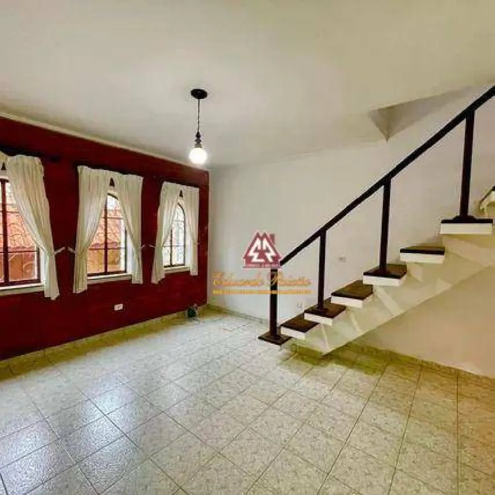 Sobrado, 3 quartos, 300 m² - Foto 1