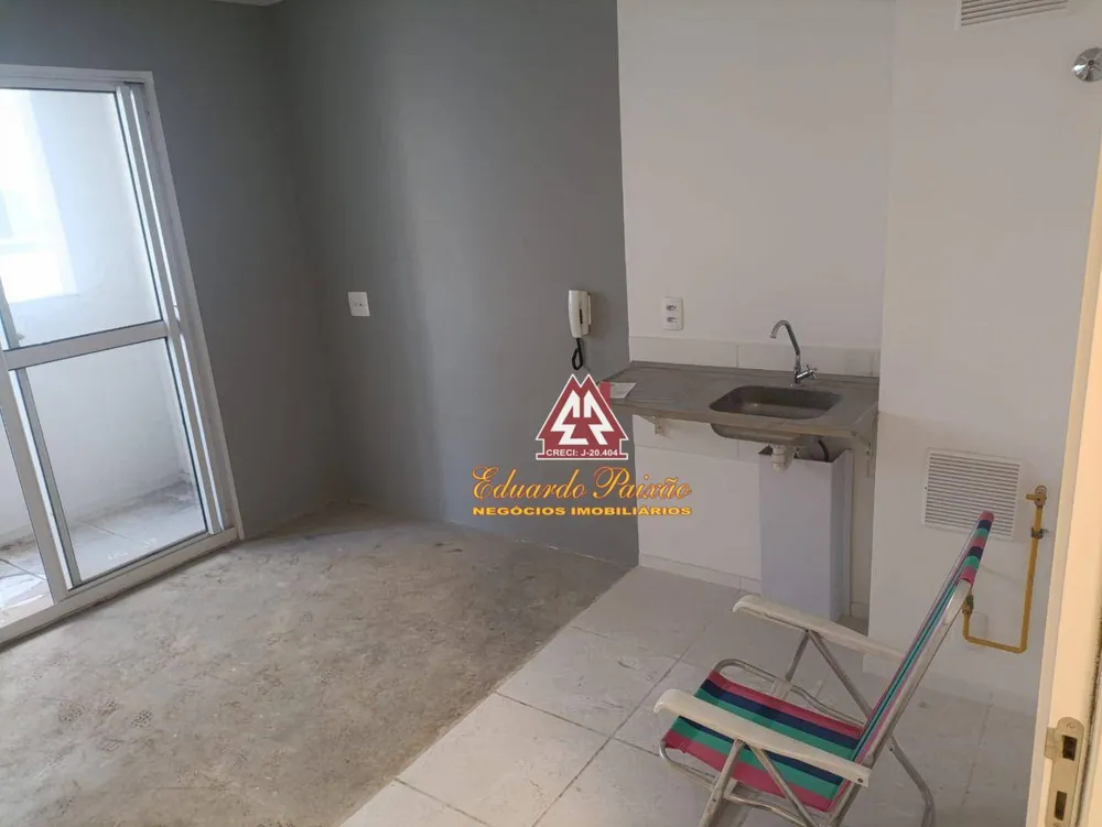 Apartamento, 1 quarto, 27 m² - Foto 2