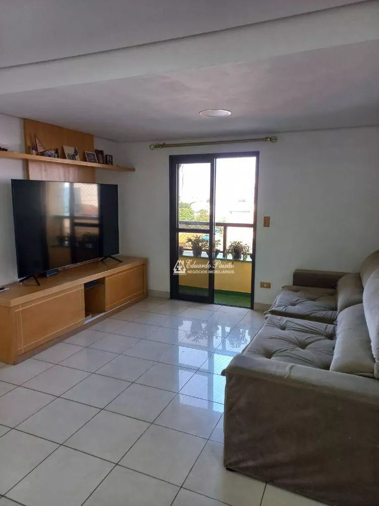 Apartamento à venda com 3 quartos, 120m² - Foto 1