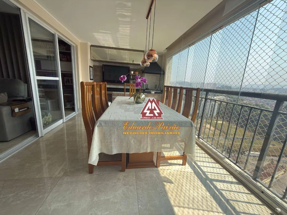 Apartamento, 3 quartos, 154 m² - Foto 2