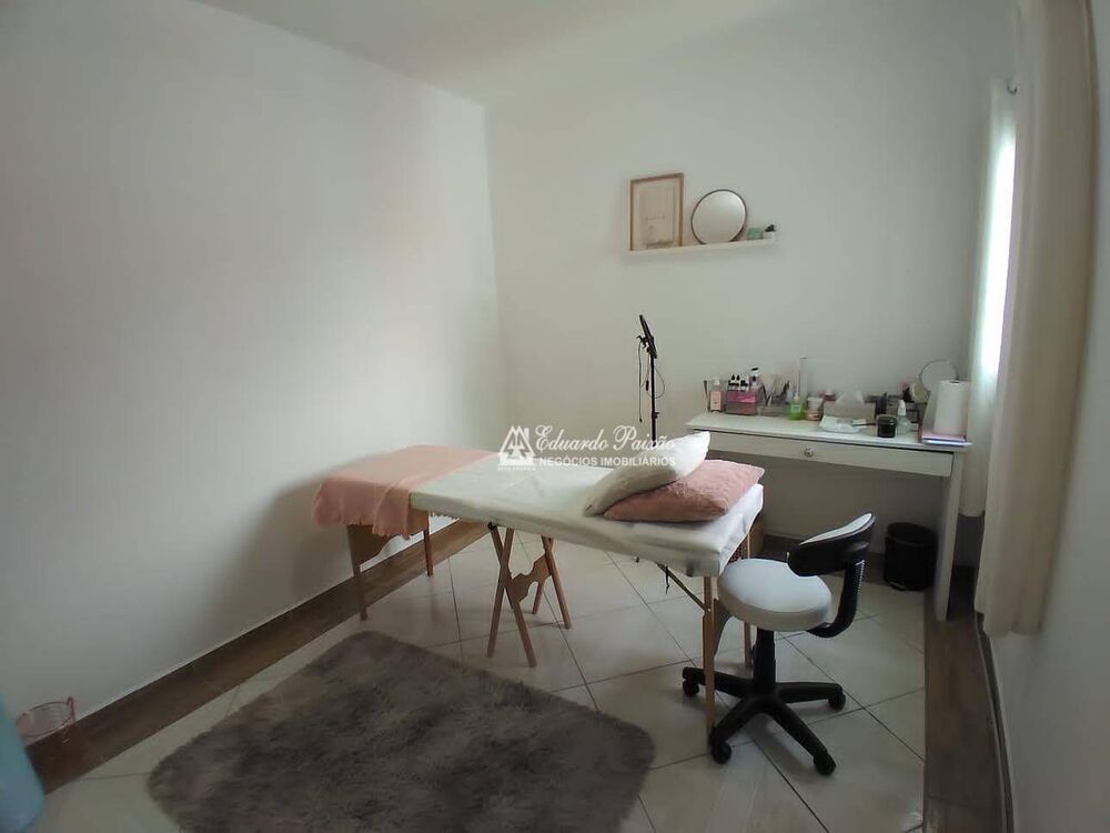 Sobrado, 6 quartos, 180 m² - Foto 4