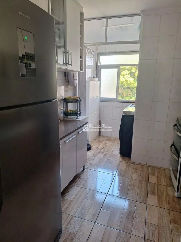 Apartamento à venda com 2 quartos, 57m² - Foto 2