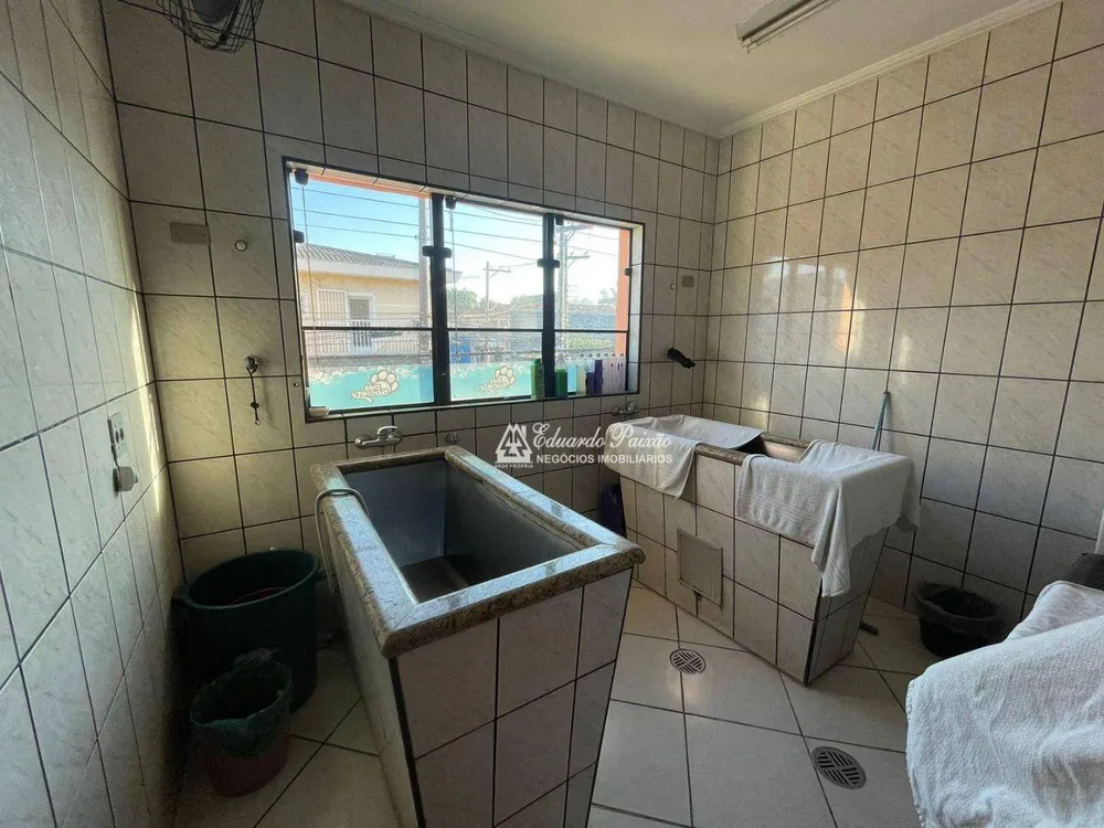 Prédio Inteiro, 240 m² - Foto 14