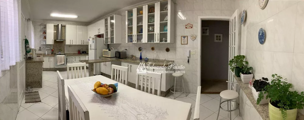 Casa, 3 quartos, 309 m² - Foto 3