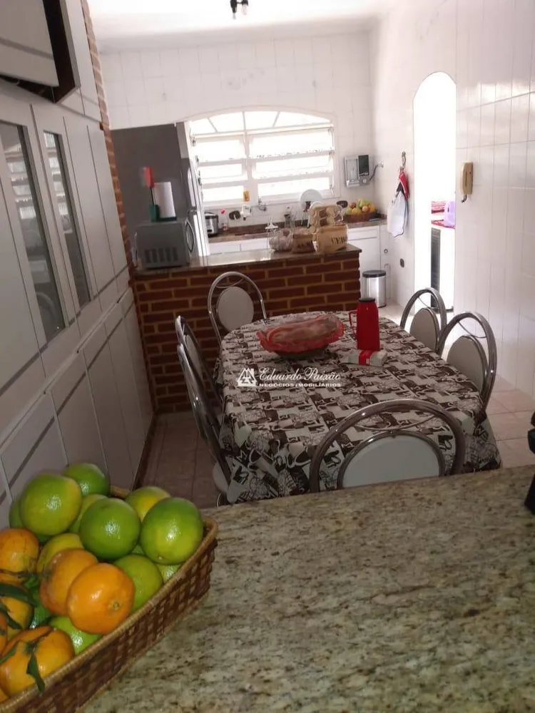 Sobrado, 3 quartos, 268 m² - Foto 5