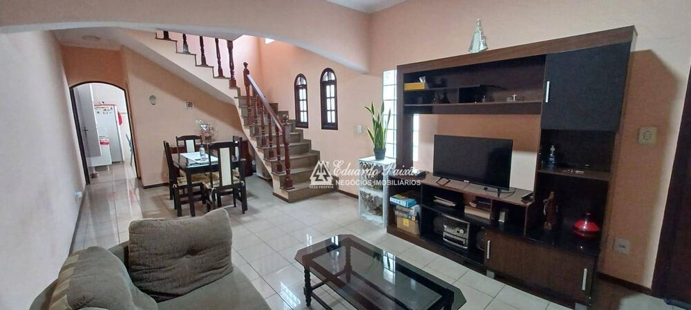 Sobrado, 3 quartos, 207 m² - Foto 3