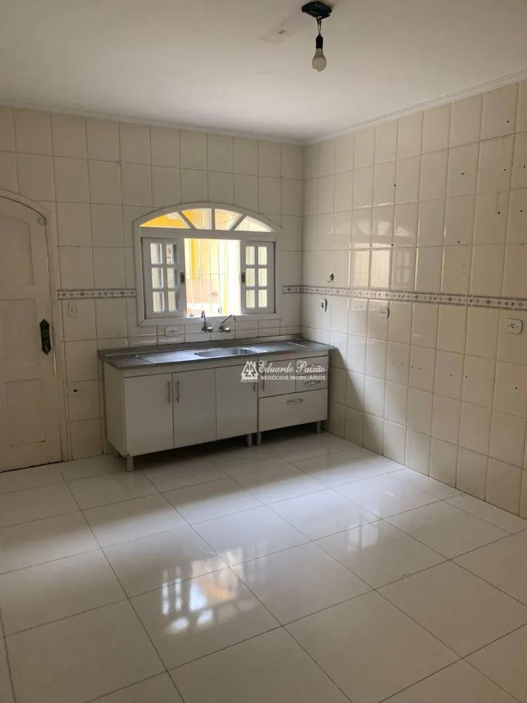 Sobrado, 3 quartos, 232 m² - Foto 3