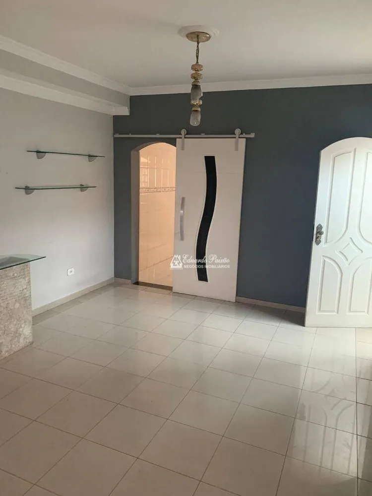 Sobrado, 3 quartos, 232 m² - Foto 2