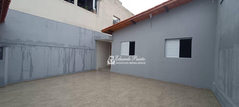 Casa à venda com 3 quartos, 86m² - Foto 1