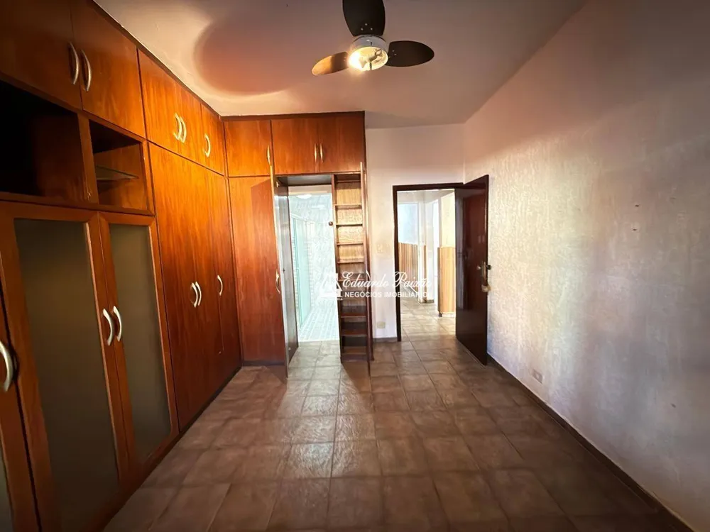 Casa, 4 quartos, 244 m² - Foto 4