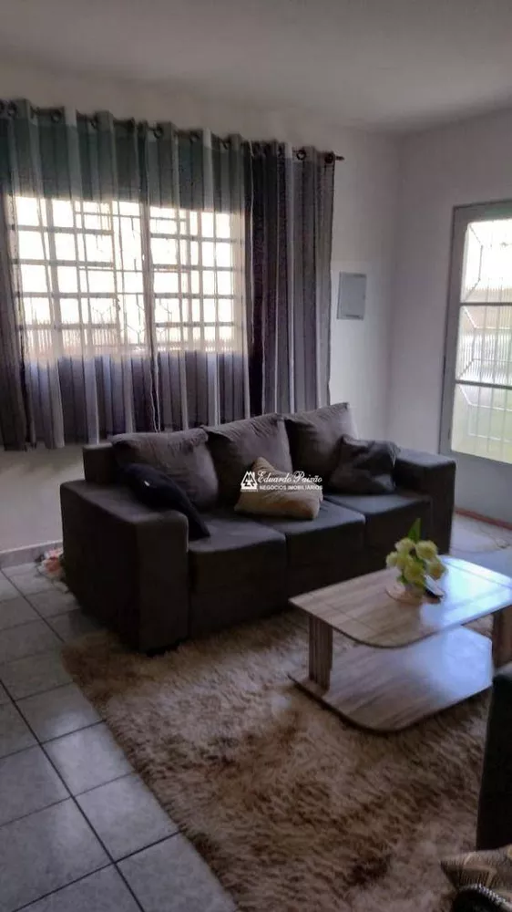 Sobrado à venda com 4 quartos, 120m² - Foto 2