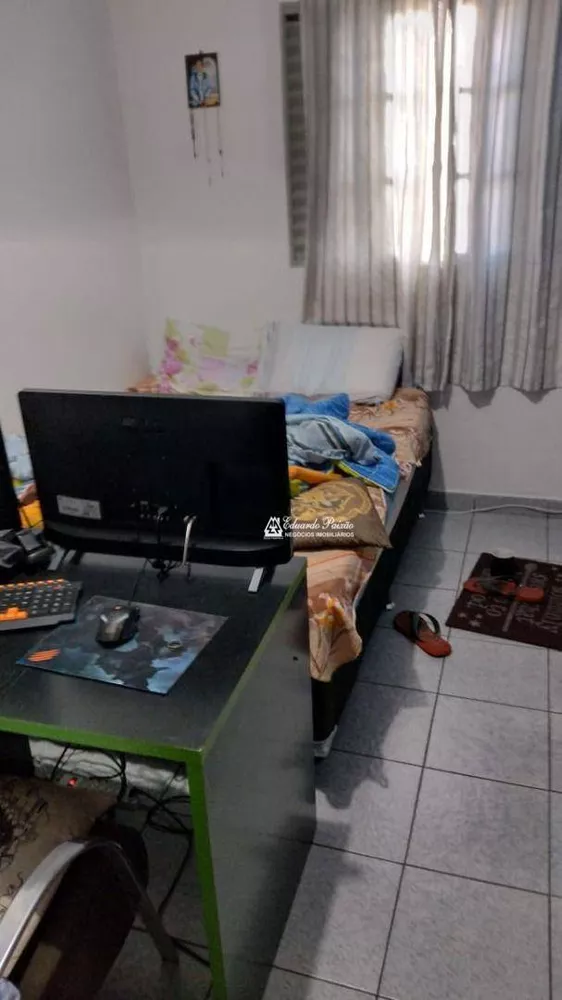 Sobrado à venda com 4 quartos, 120m² - Foto 4