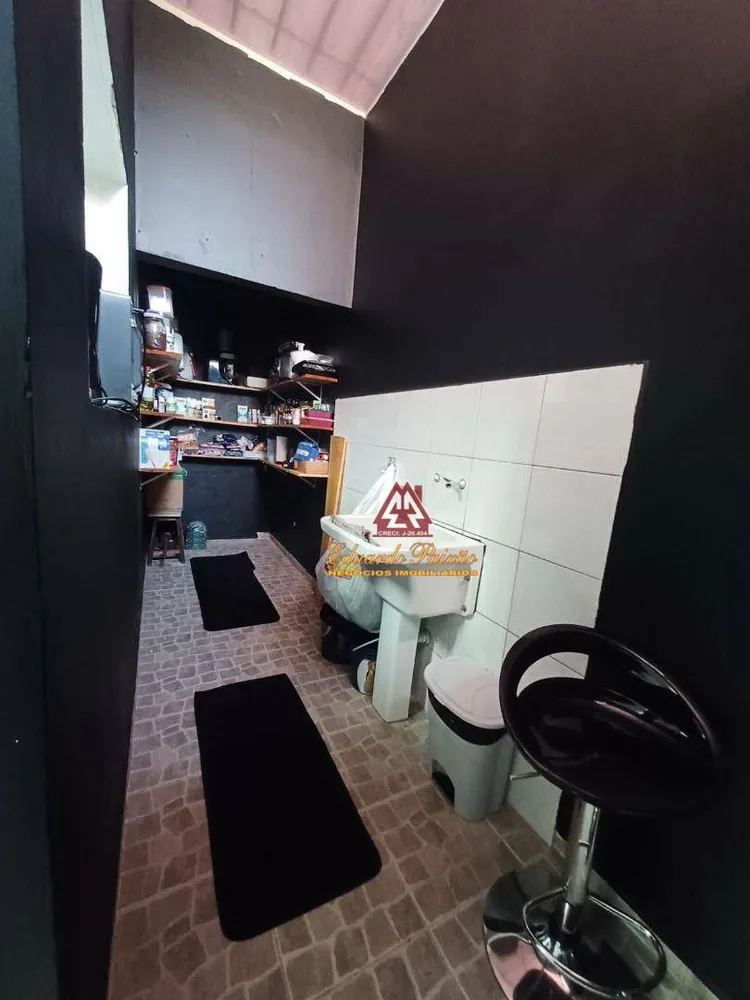 Sobrado, 3 quartos, 300 m² - Foto 1