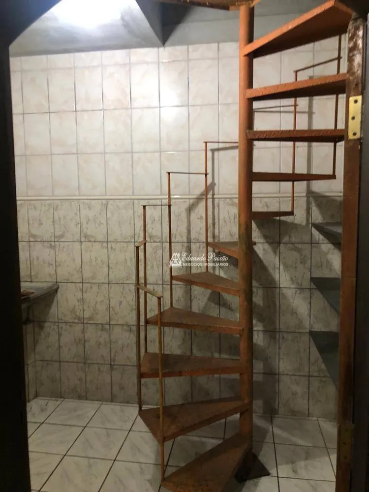 Sobrado, 3 quartos, 300 m² - Foto 14
