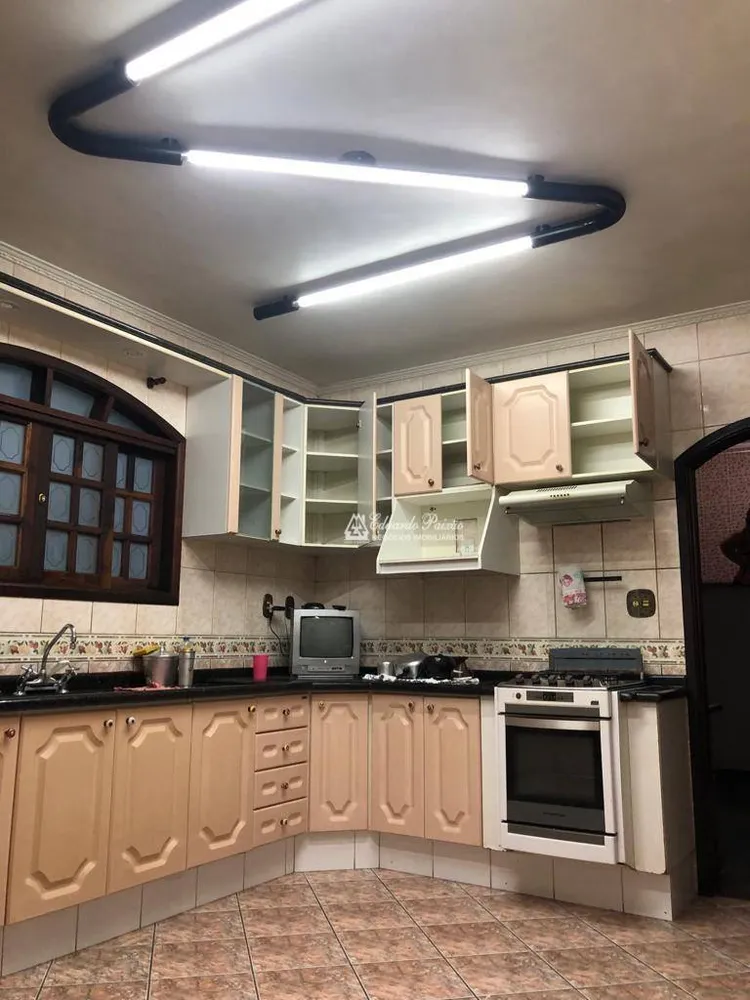 Sobrado, 3 quartos, 300 m² - Foto 2
