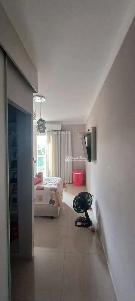 Sobrado, 3 quartos, 244 m² - Foto 11