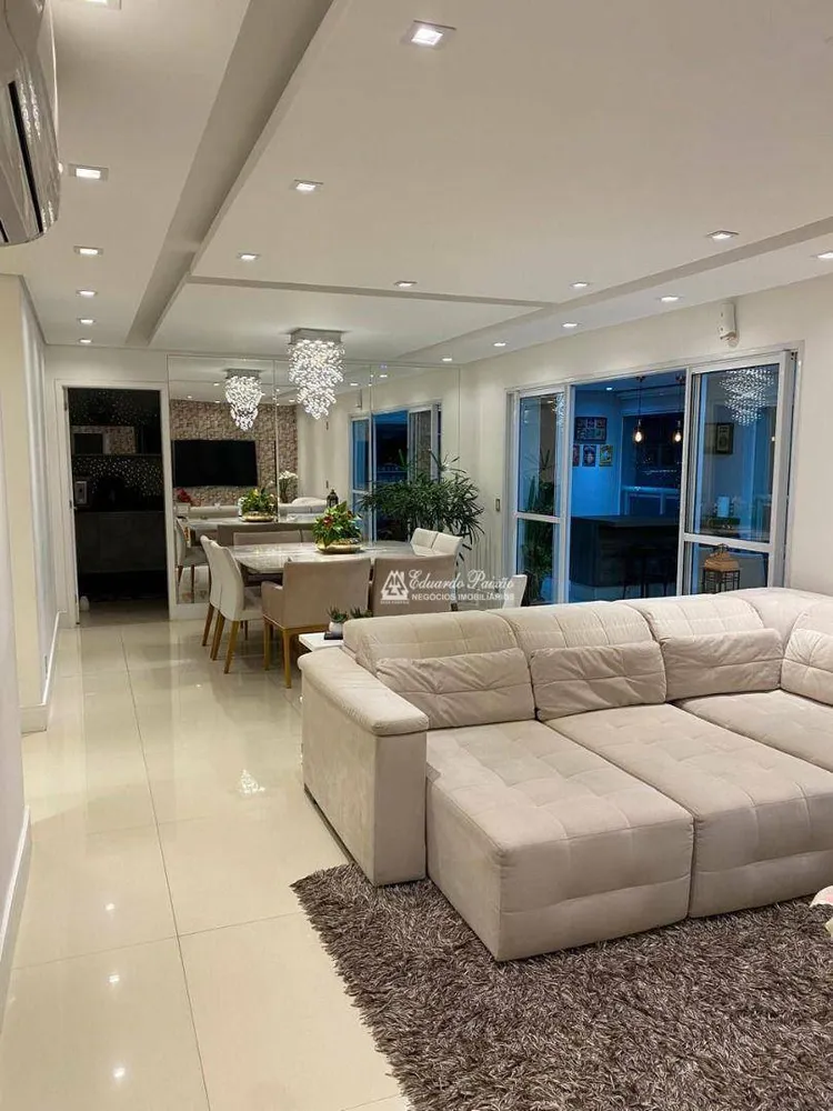 Apartamento, 3 quartos, 168 m² - Foto 2