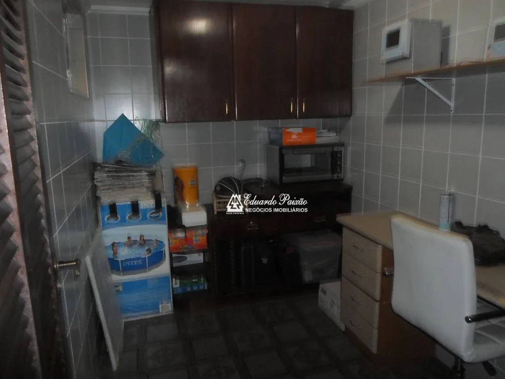 Casa, 3 quartos, 246 m² - Foto 12