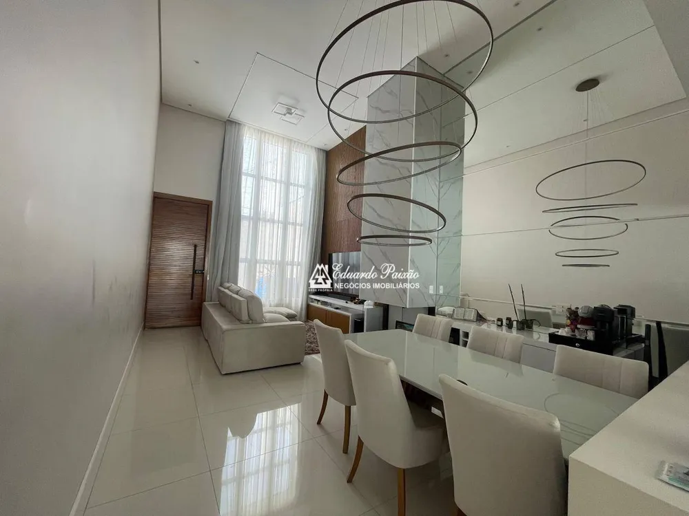 Casa, 3 quartos, 175 m² - Foto 1
