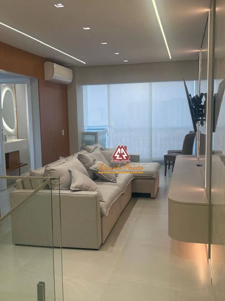 Cobertura, 3 quartos, 168 m² - Foto 2