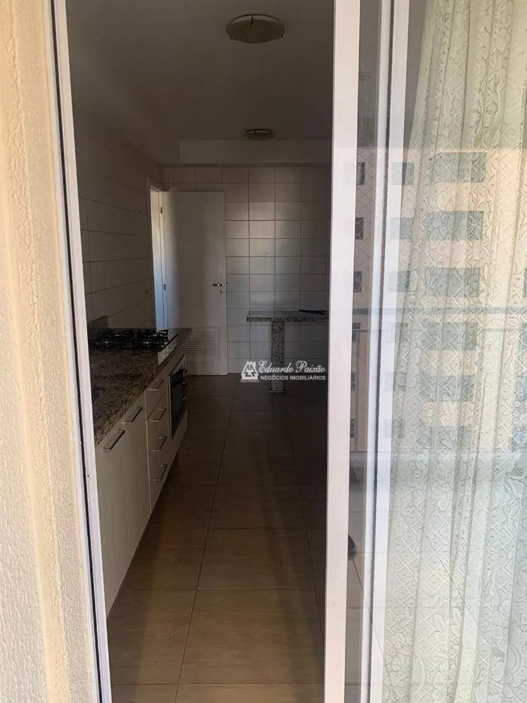 Apartamento à venda com 3 quartos, 115m² - Foto 4