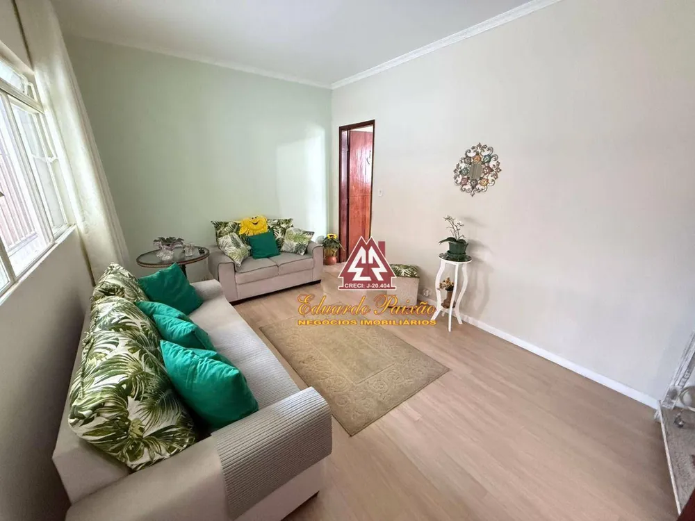Casa, 3 quartos, 209 m² - Foto 1