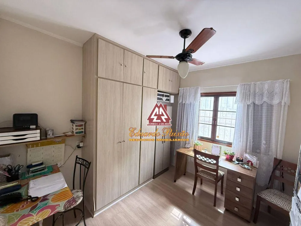 Casa, 3 quartos, 209 m² - Foto 6