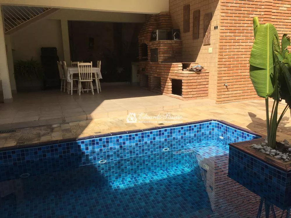 Casa, 3 quartos, 280 m² - Foto 2