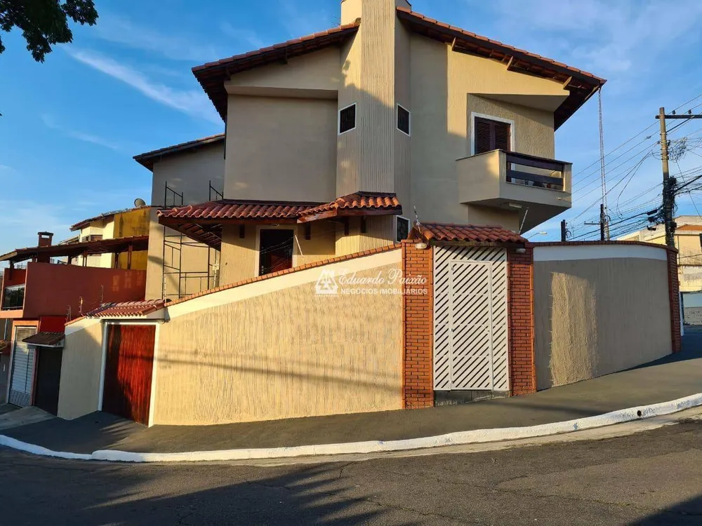 Sobrado, 3 quartos, 164 m² - Foto 1