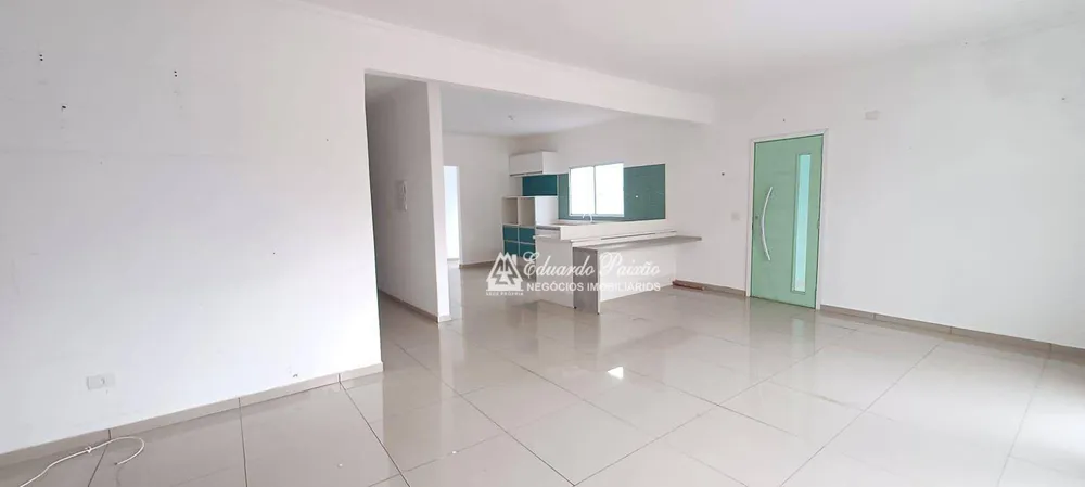 Casa, 3 quartos, 243 m² - Foto 5
