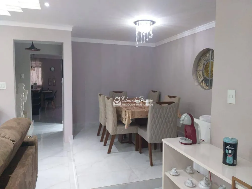 Sobrado, 3 quartos, 331 m² - Foto 1