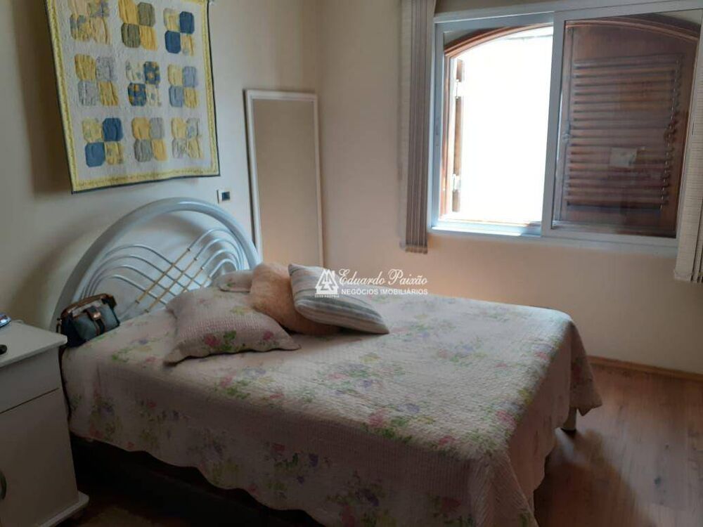 Sobrado, 3 quartos, 398 m² - Foto 4