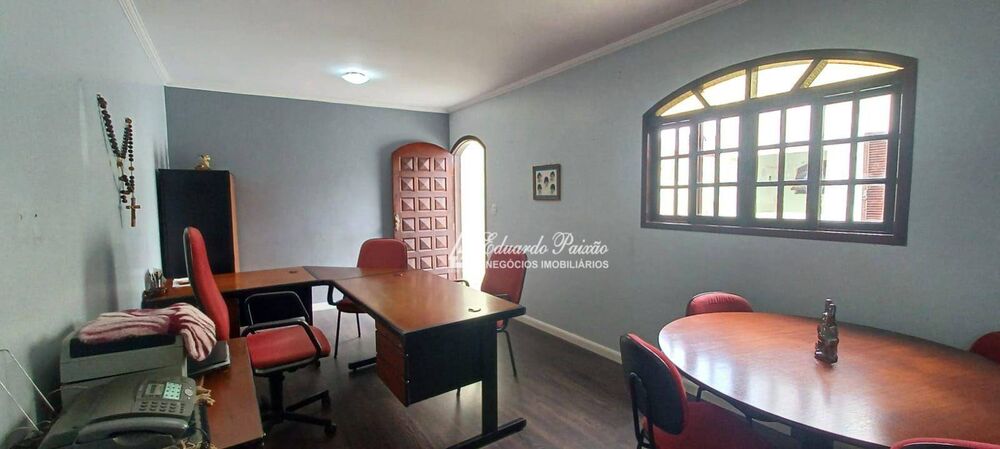 Sobrado, 4 quartos, 310 m² - Foto 4
